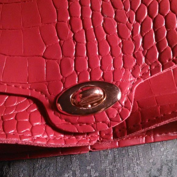 Faux Leather Red Mini Handbag - Picture 3 of 10